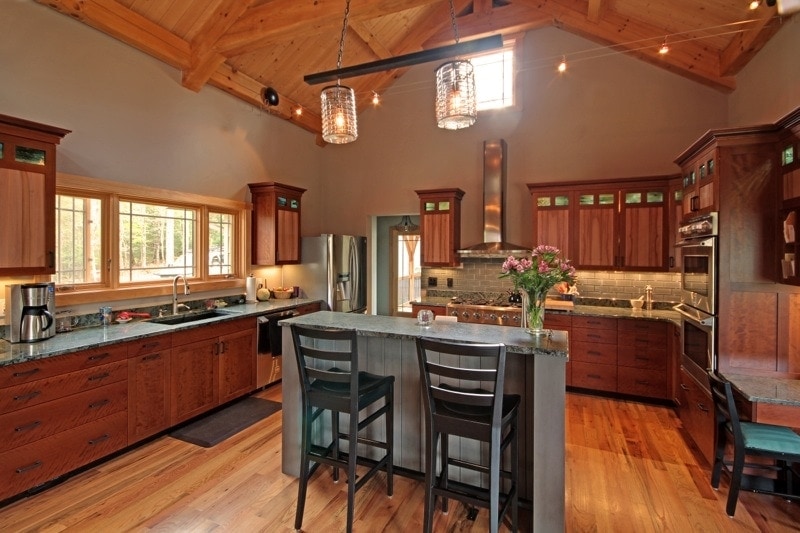 Post and Beam Contemporary Kitchen