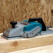 Makita - Rabot de charpente 170mm 1200W 1806B