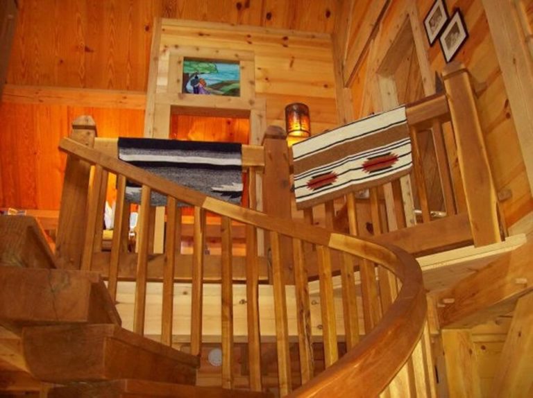 9 Timber Frames That Will Make You Want to Create Some Art Timber