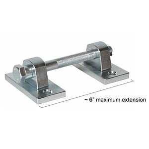 Geko Mini panel puller showing approximately 6 inch maximum extension capacity